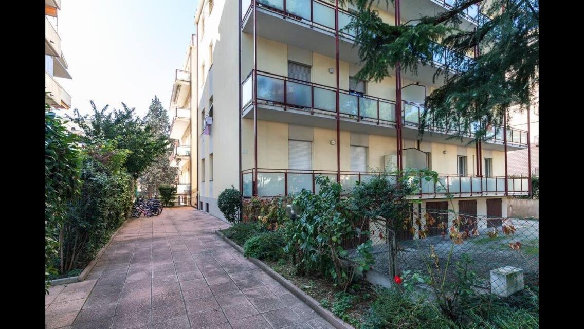Apartament A Due Passi Dal Centro Forlì Zewnętrze zdjęcie