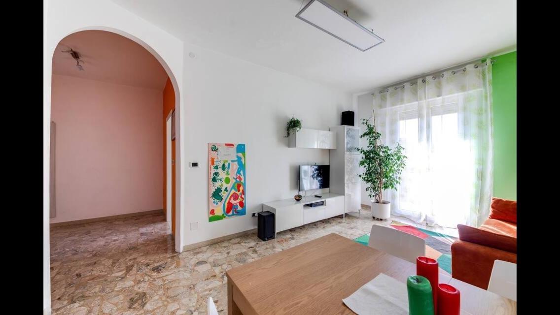 Apartament A Due Passi Dal Centro Forlì Zewnętrze zdjęcie