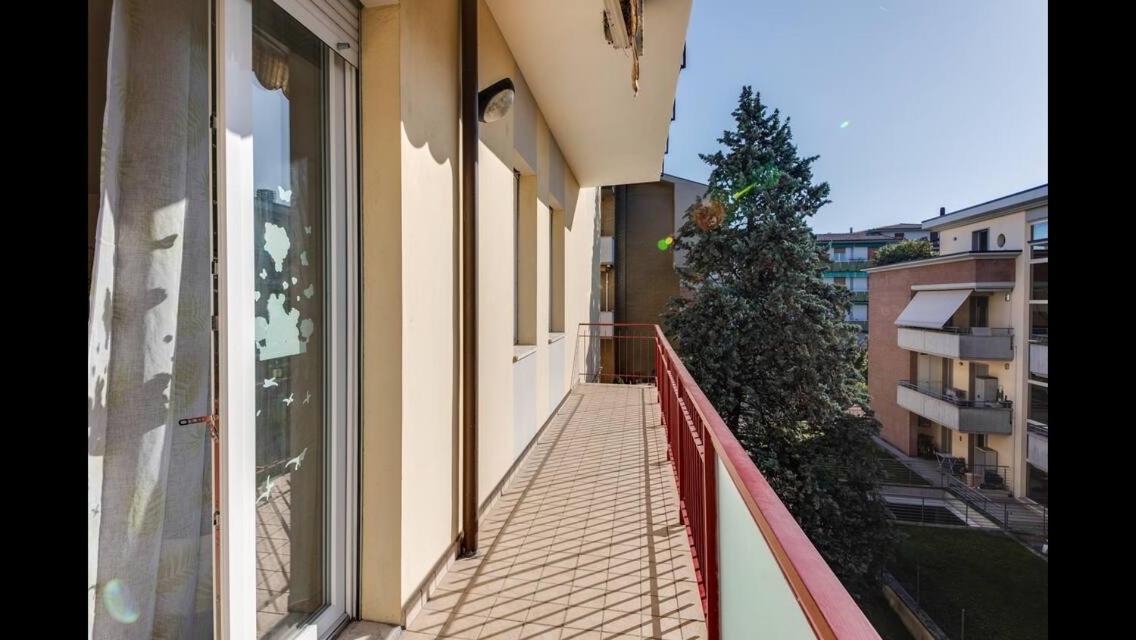 Apartament A Due Passi Dal Centro Forlì Zewnętrze zdjęcie